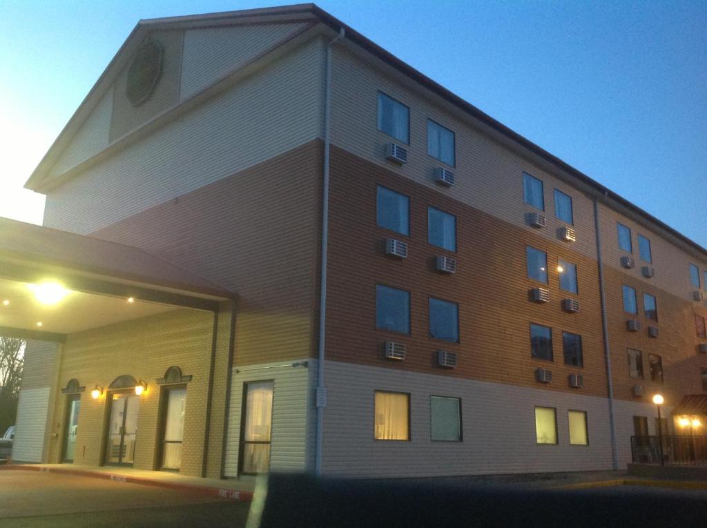 Grand View Inn & Suites Branson Exterior photo